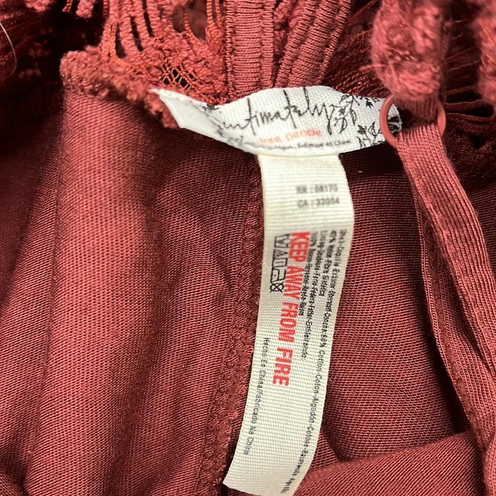 Free People She’s Got It Lace Bodycon Slip Dress - Picture 7 of 9